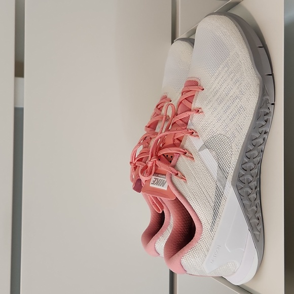 Nike Womens Metcon 3 849807-102 White Running Shoes Sneakers Size8 - Picture 3 of 8